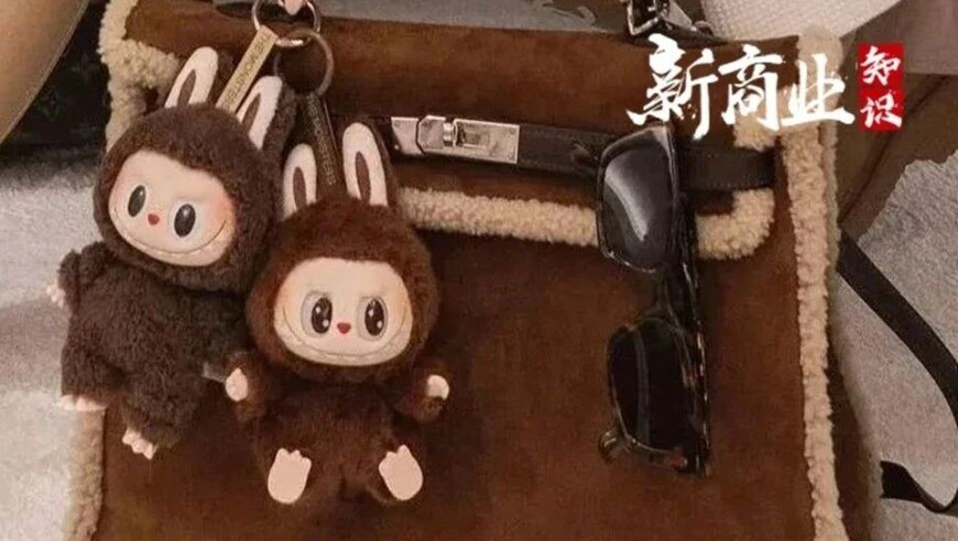 爸爸再婚男孩给新妈妈磕头 全场泪崩,澳门一码一肖一特一中2025年9494开奖网,广泛的解释落实支持计划_权威版V13.15